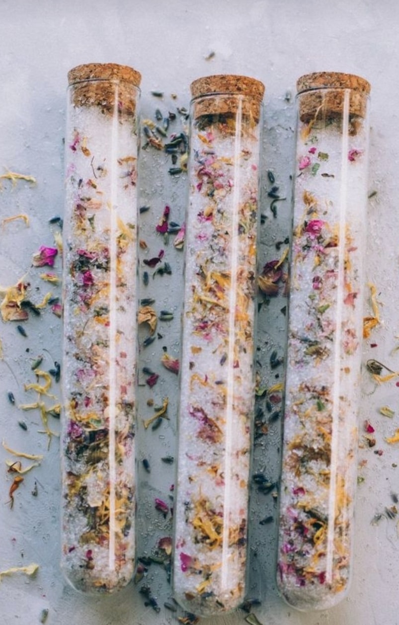 150mg CBD Epsom Salt soak with dried flowers